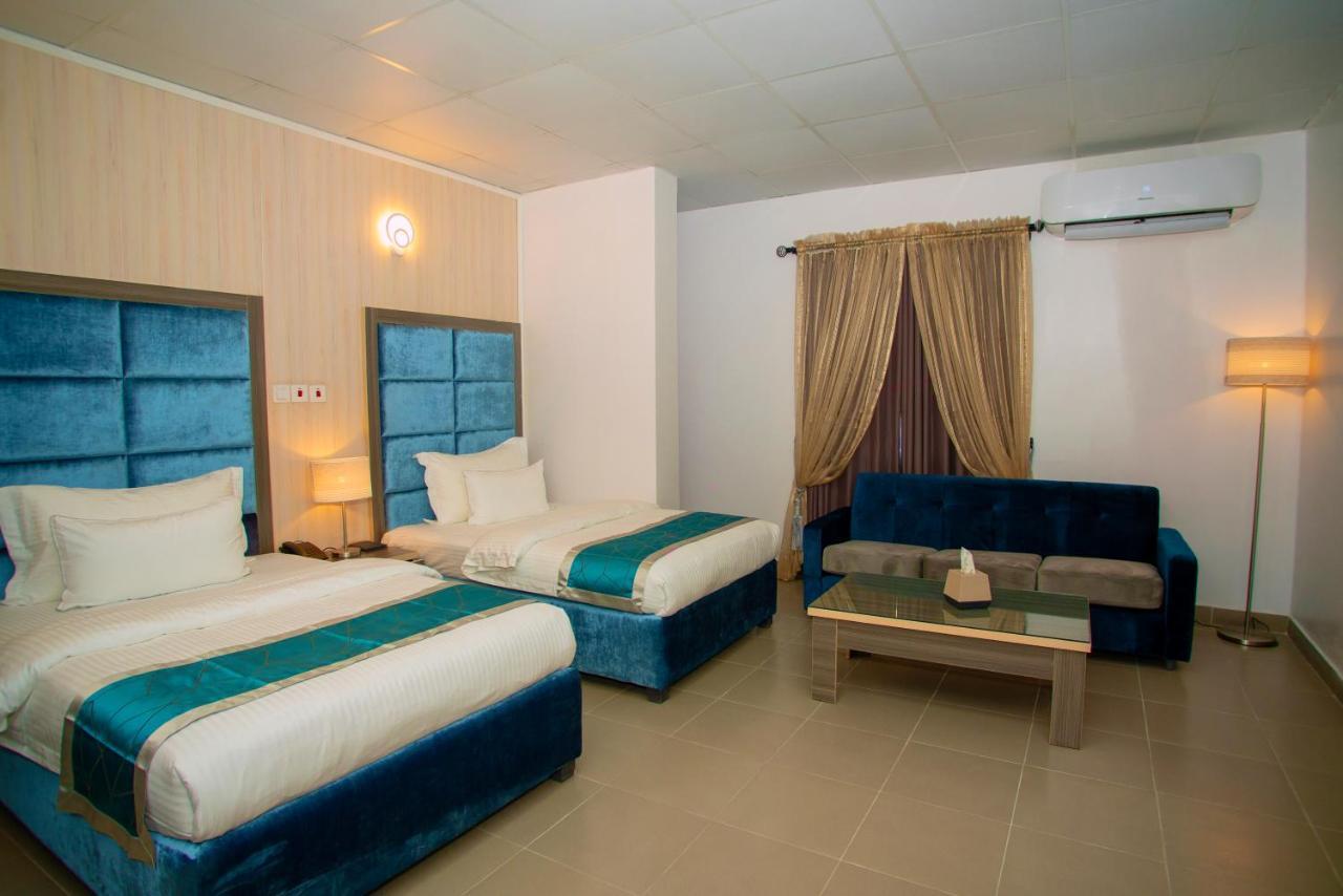 Riviera Suites Лаґос Екстер'єр фото