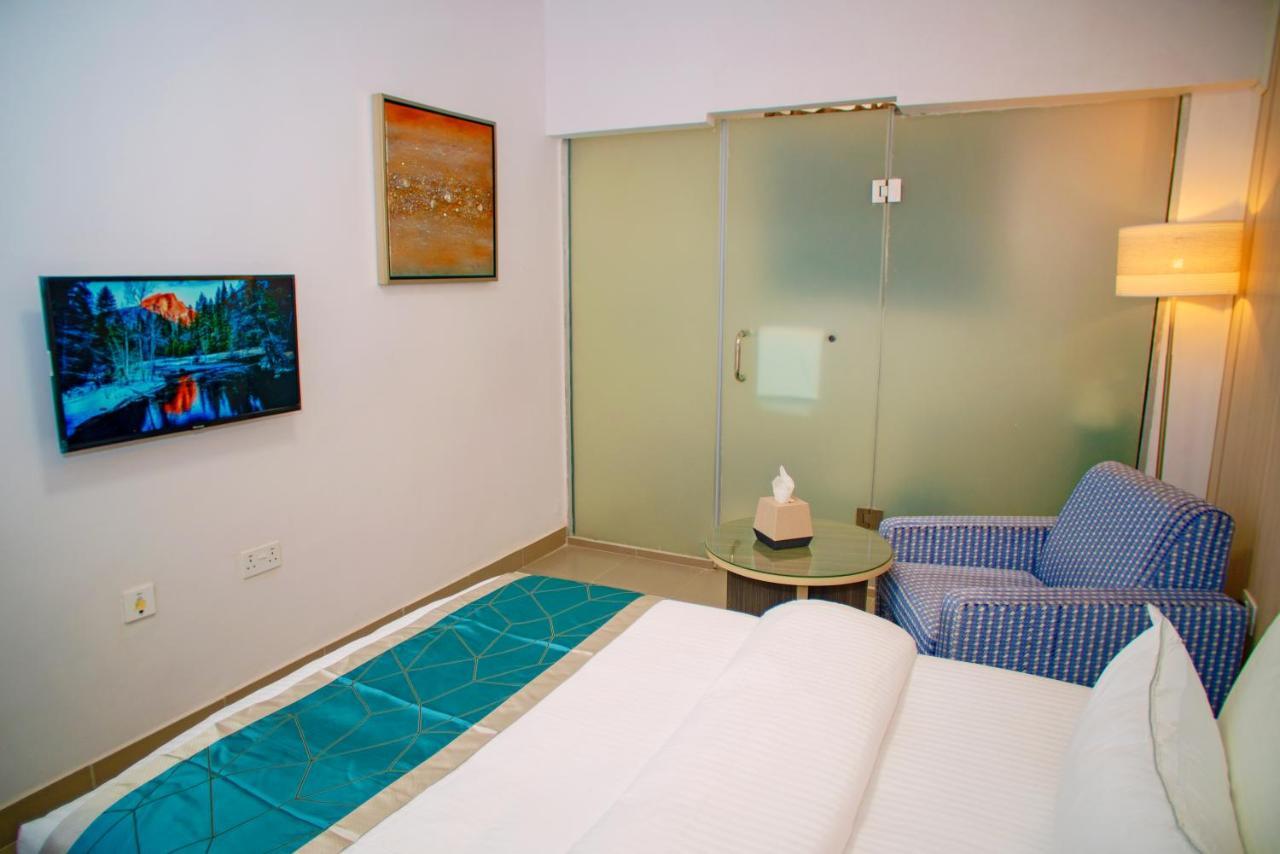 Riviera Suites Лаґос Екстер'єр фото