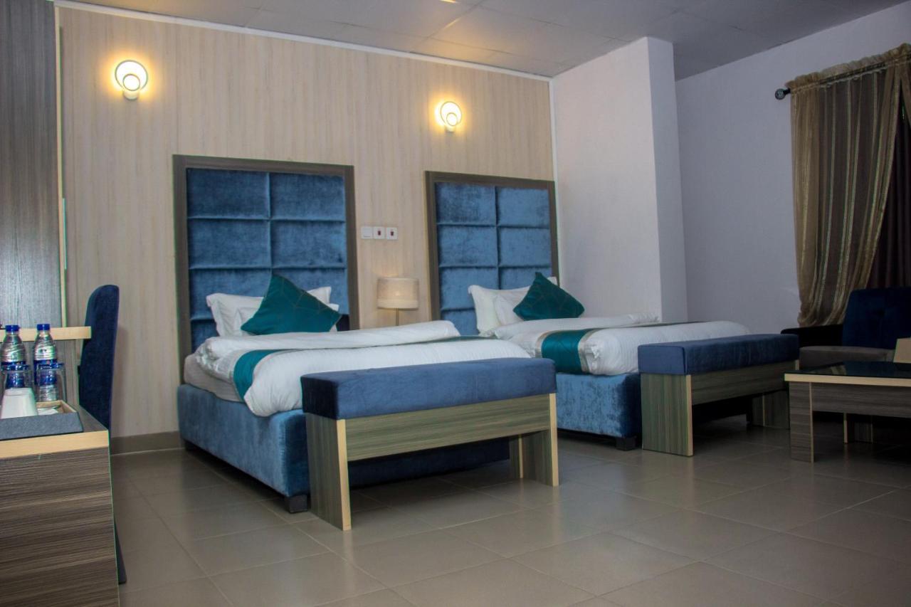 Riviera Suites Лаґос Екстер'єр фото